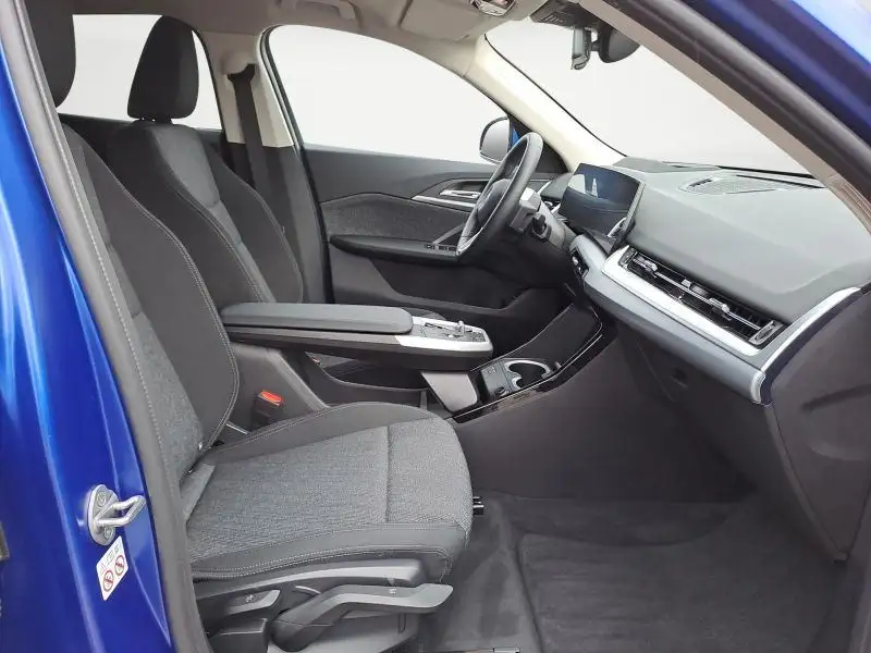 بي أم دبليو X2 2024