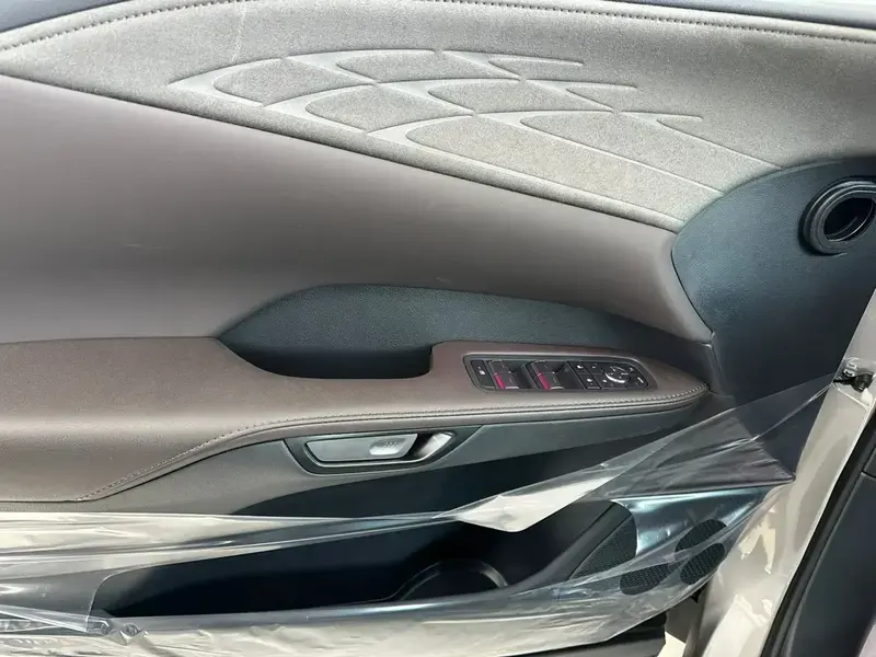 Lexus RX 2025