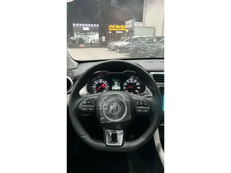 ام جي ZS 2024 فل كامل