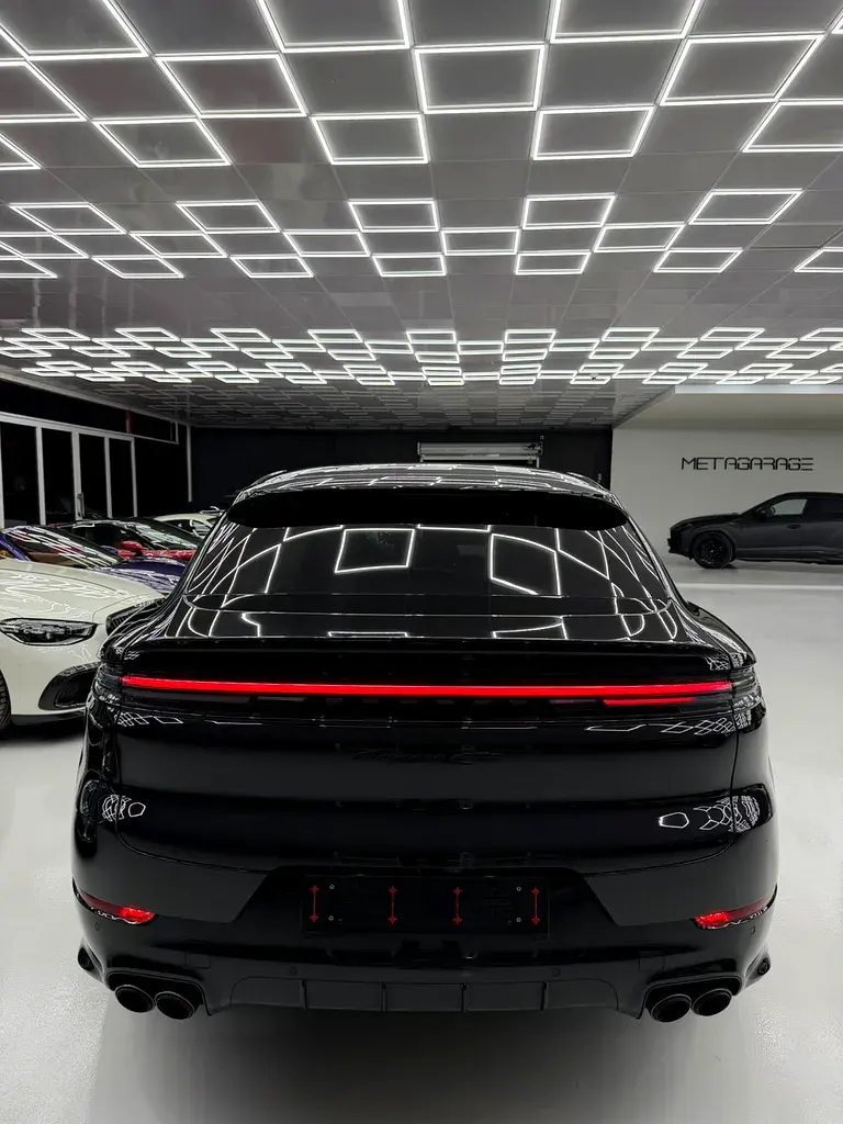 بورش كايان 2025