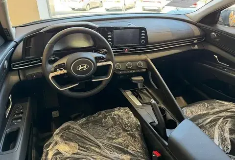 New Hyundai Elantra 2025