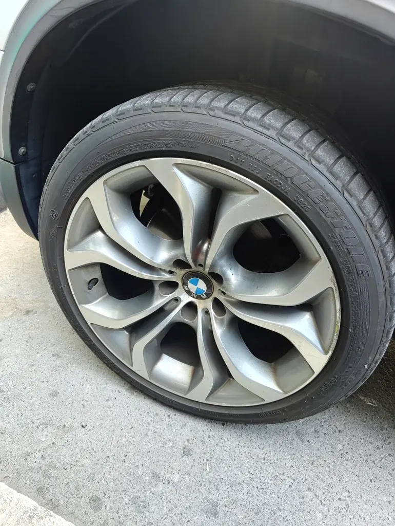 بي أم دبليو X5 2012