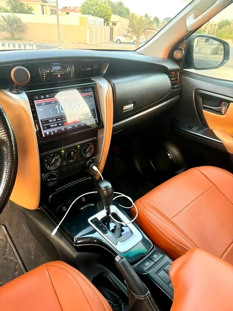 Toyota Fortuner 2020