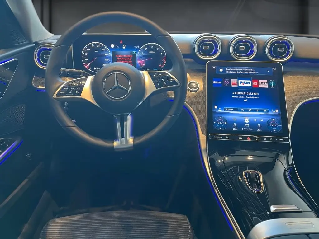 مرسيدس بنز C Class 2024