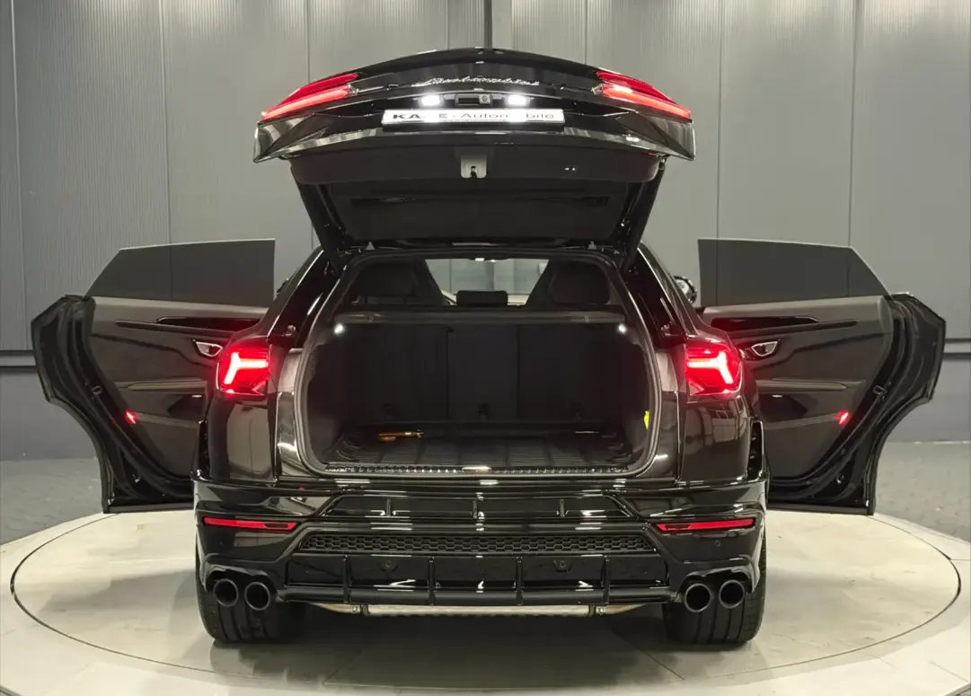 لامبورغيني اوروس 2025