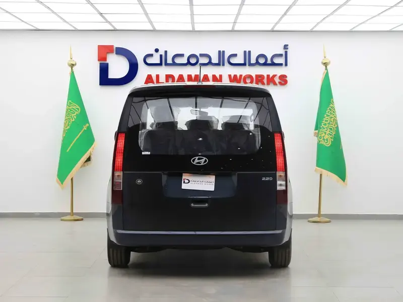 هيونداي ستاريا 11 راكب