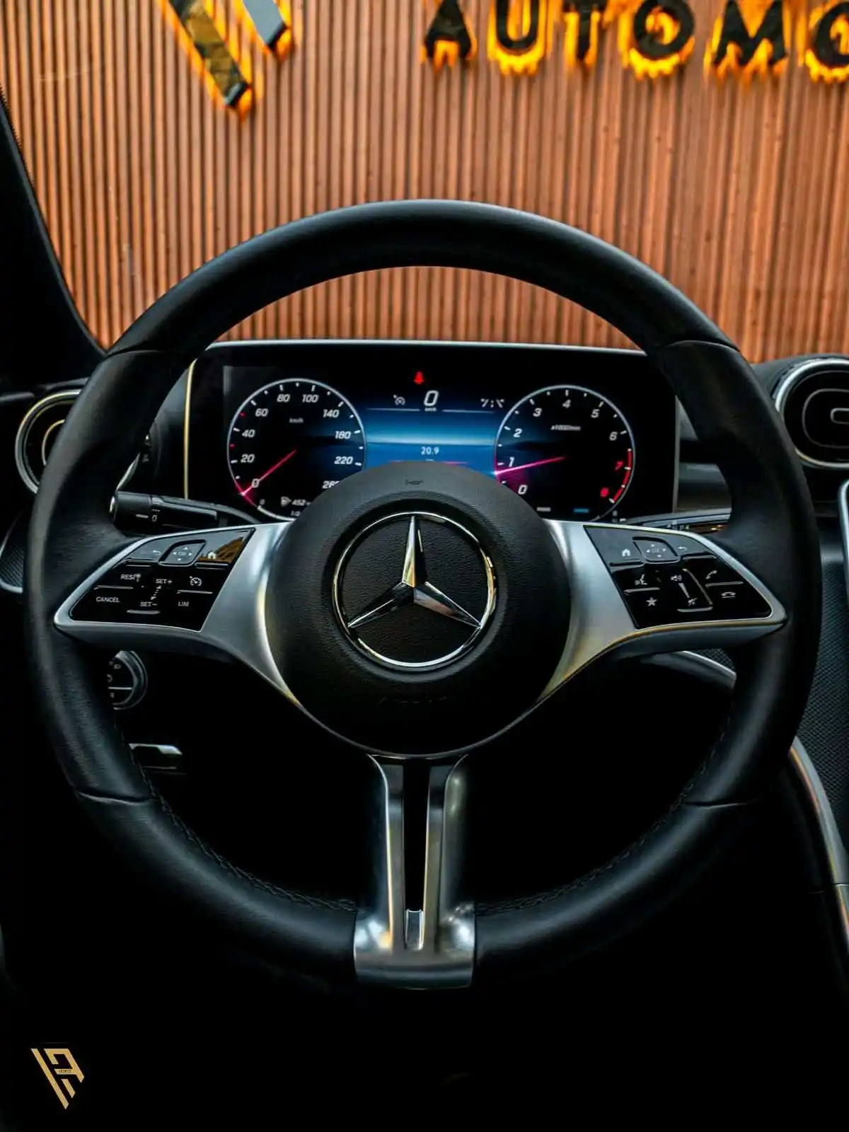 مرسيدس بنز C Class 2023