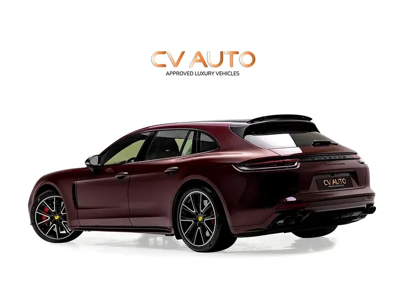 بورش باناميرا 2018