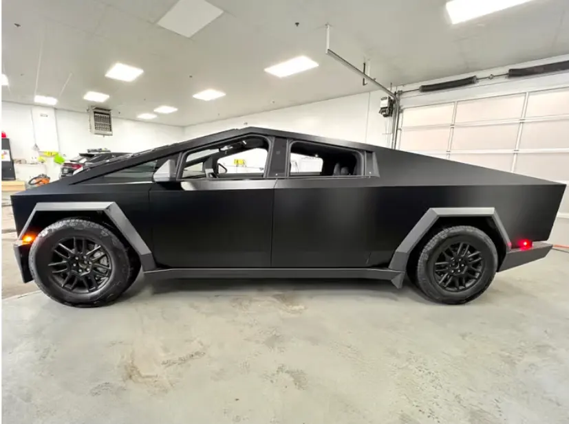 Tesla Cybertruck 2024