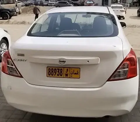 نيسان صني 2013