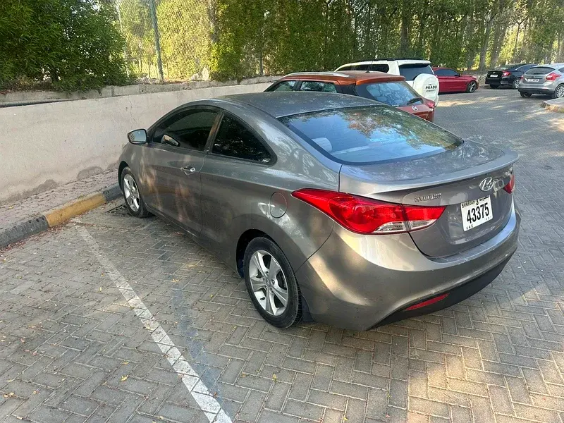 هيونداي إلانترا 2013