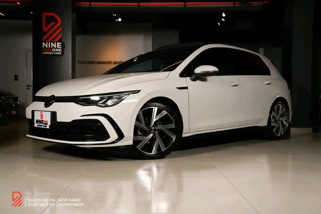 فولكس واجن جولف 2024