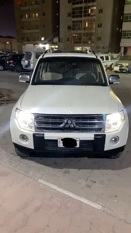 Mitsubishi Pajero 2008