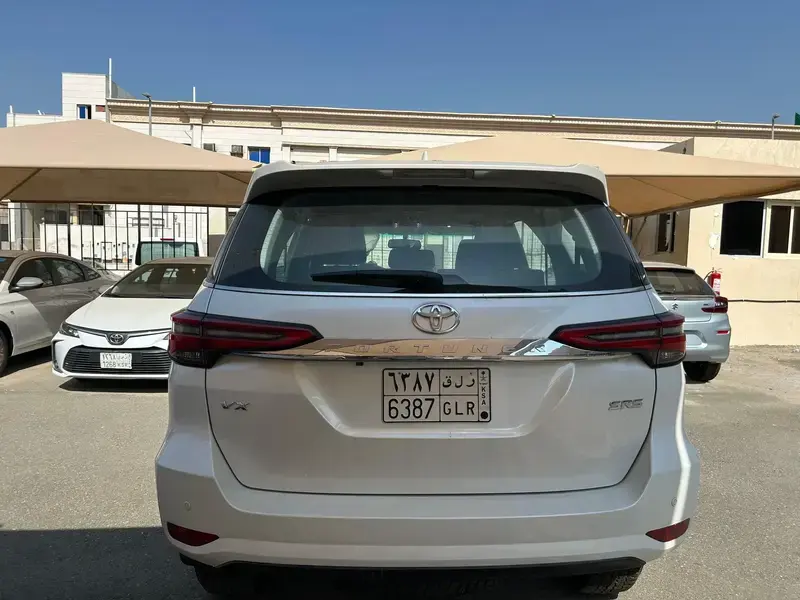 Toyota Fortuner 2024