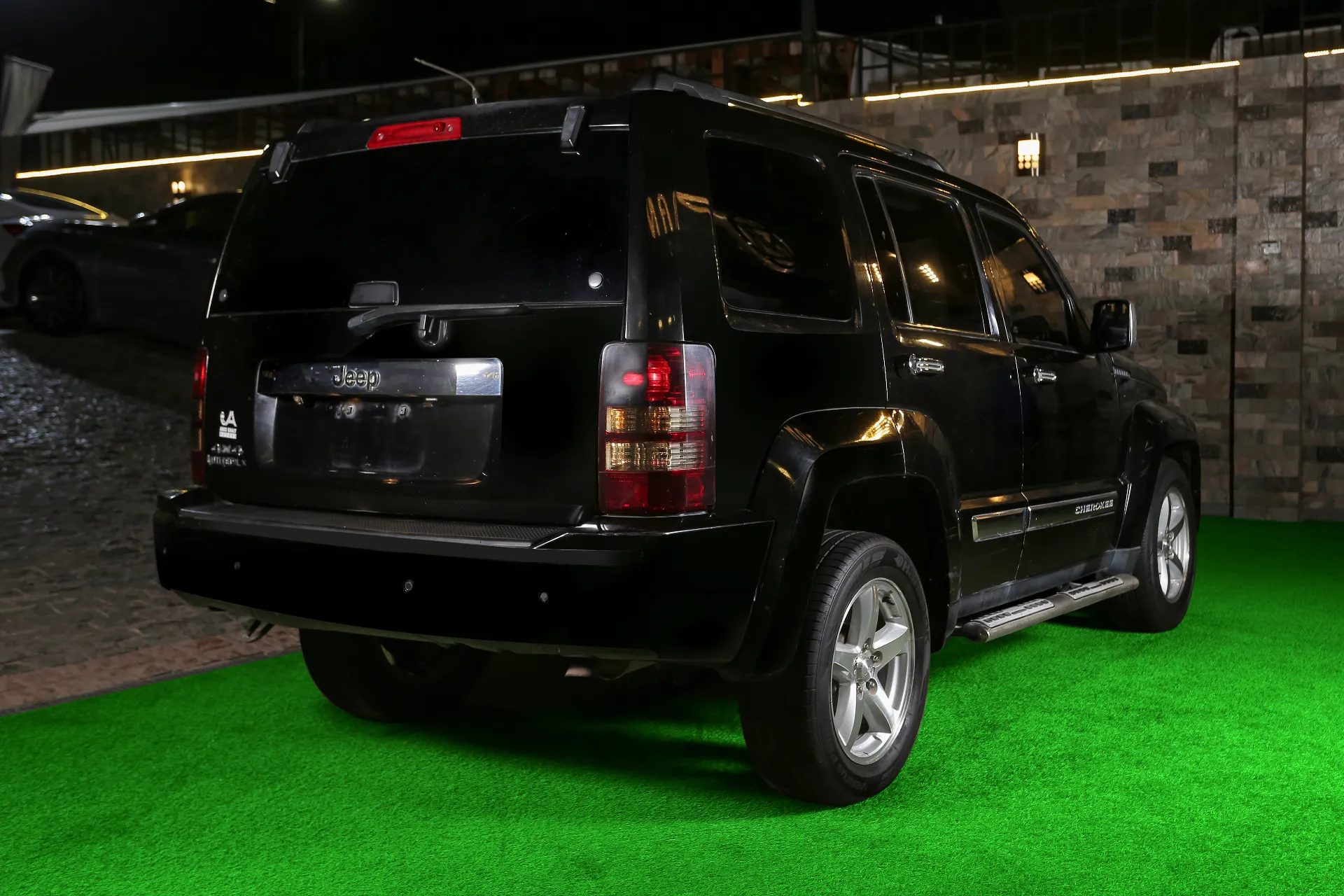 جيب شيروكي 2013