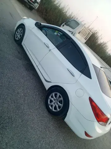 هيونداي أكسينت 2015