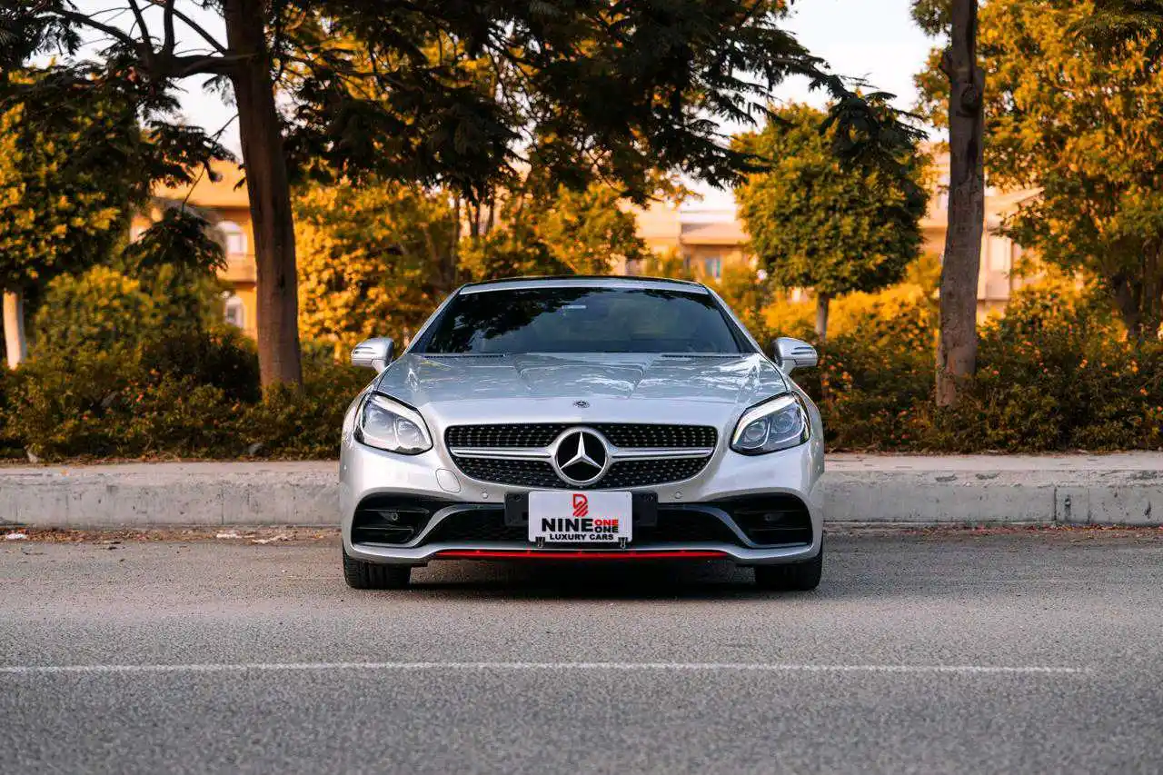 Mercedes Benz SLC Class 2018