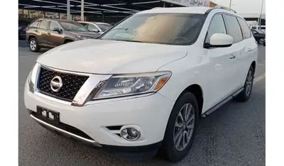 Nissan Pathfinder SV 3.5L (260 HP) 4WD