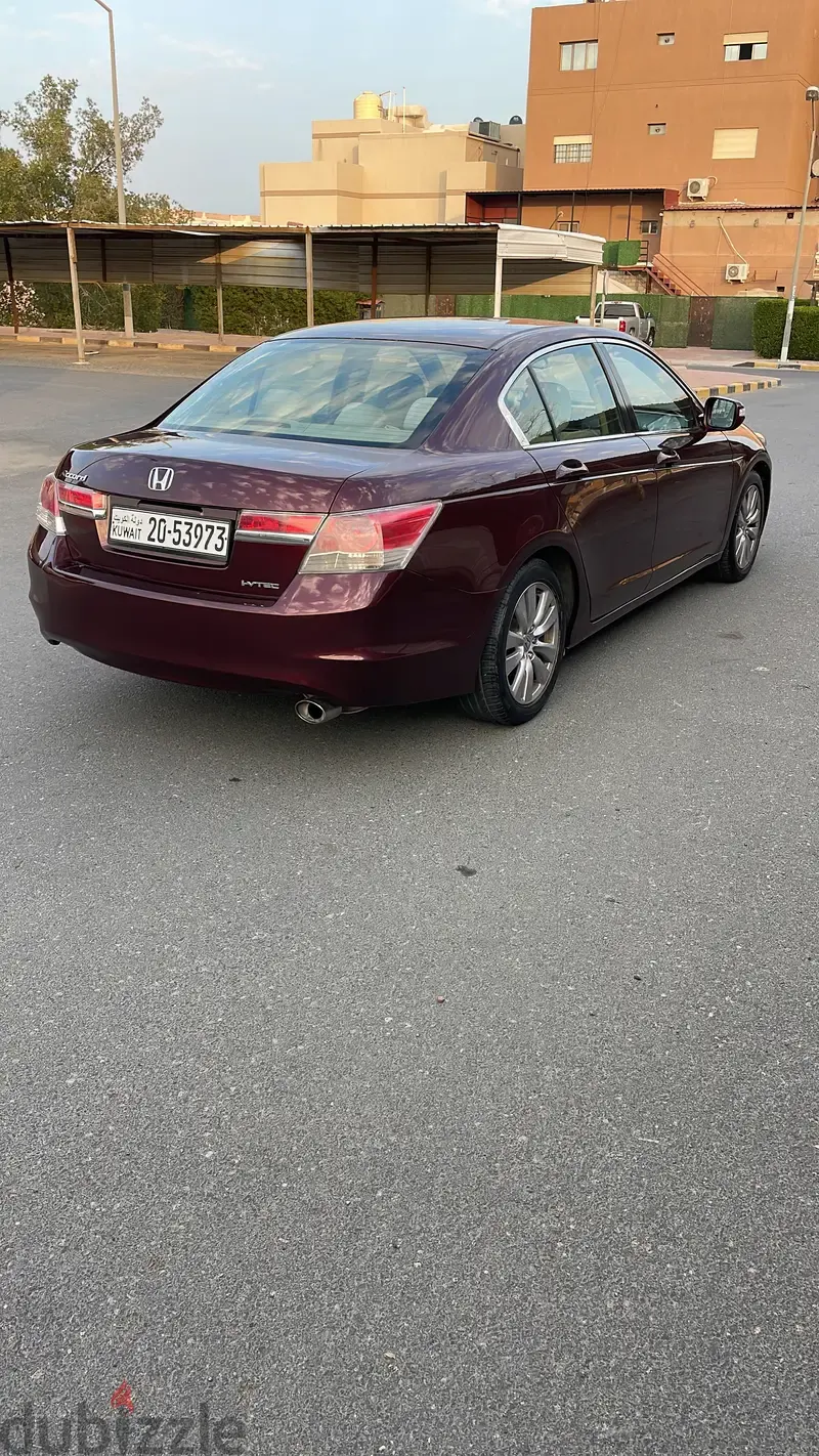 هوندا أكورد 2012