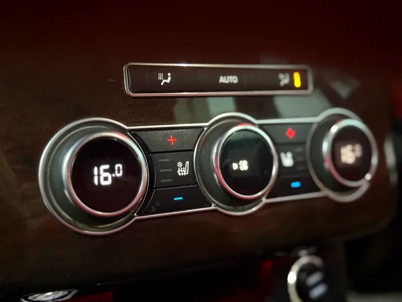 لاند روفر رينج روفر 2014