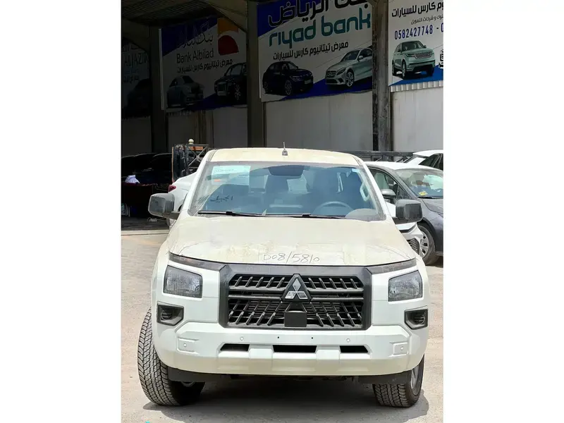 ميتسوبيشي L200 2024
