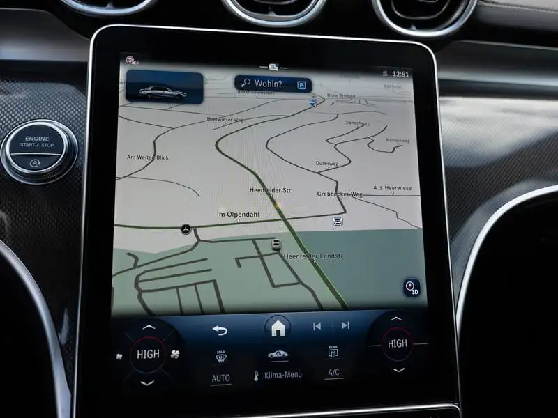 مرسيدس بنز C Class 2024