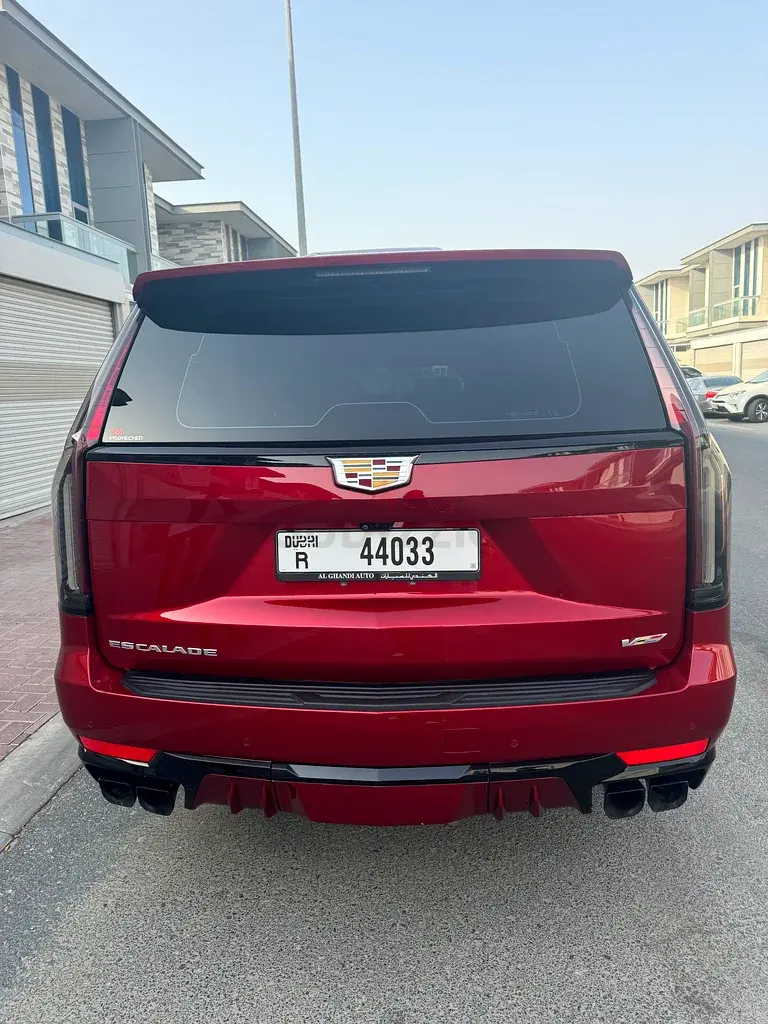 كاديلاك اسكاليد 2023