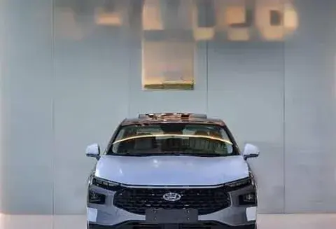 فورد تيريوس 2025 الجديد