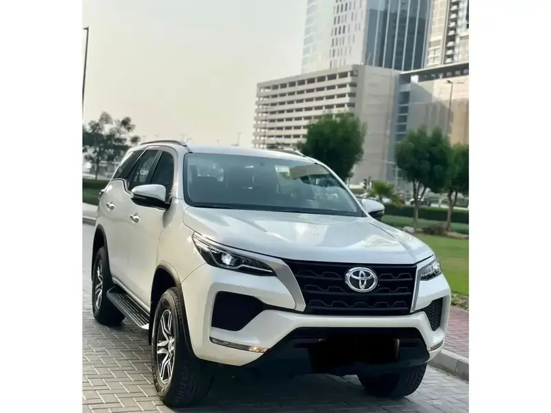 Toyota Fortuner 2023