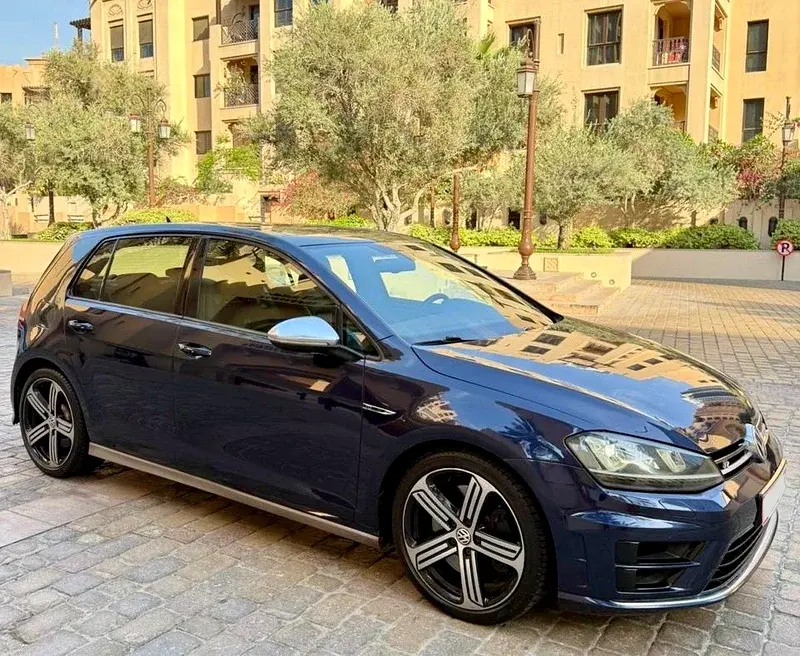 فولكس واجن جولف 2016