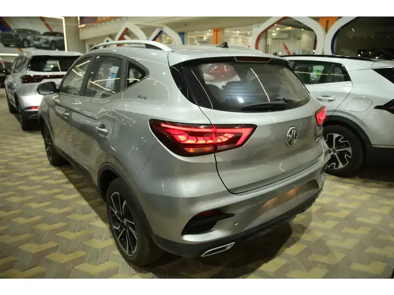 ام جي زد اس لاكجرى 2024