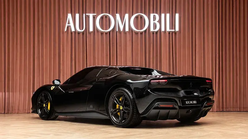 Ferrari 296 GTB 2023