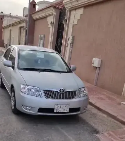 تويوتا كورولا 2005