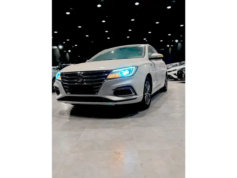 ام جي 5 2024 فل كامل نقدي او اقساط