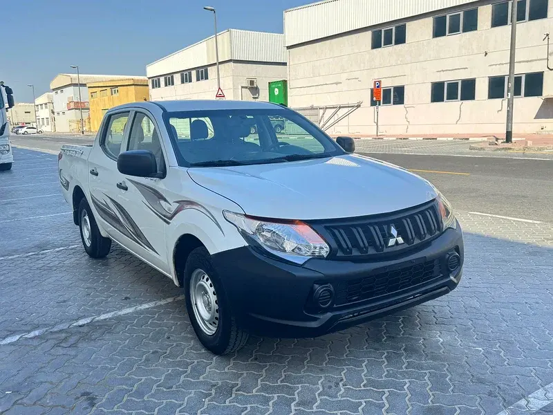 ميتسوبيشي L200 2016