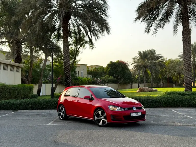 فولكس واجن جولف 2015