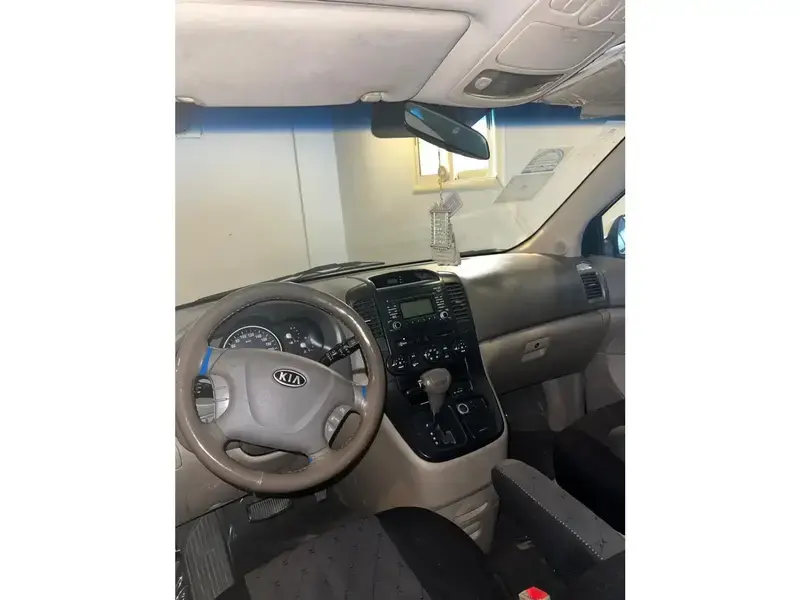 KIA Carnival 2009