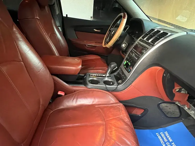 جي أم سي أكاديا 2008