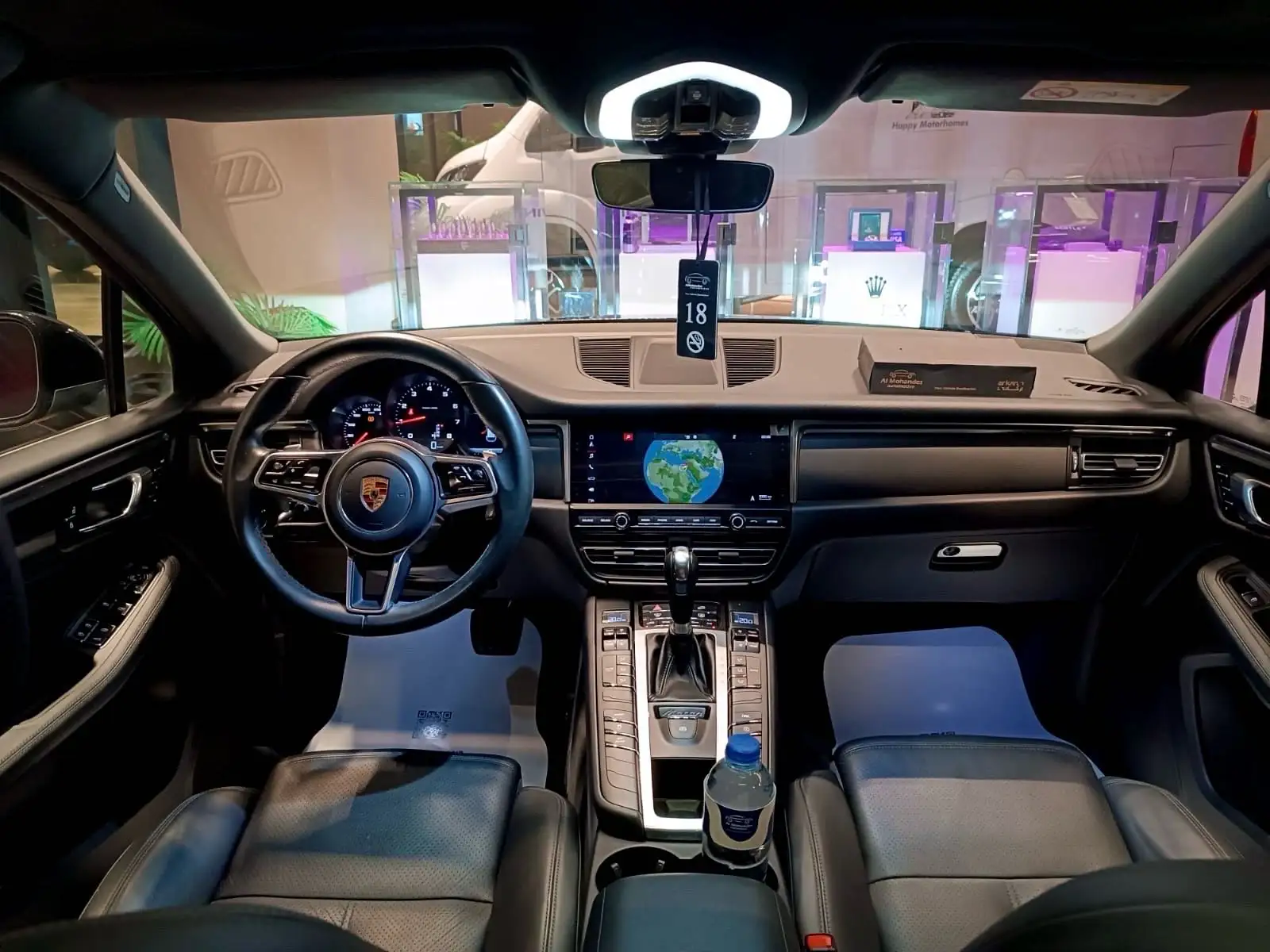 بورش ماكان 2021