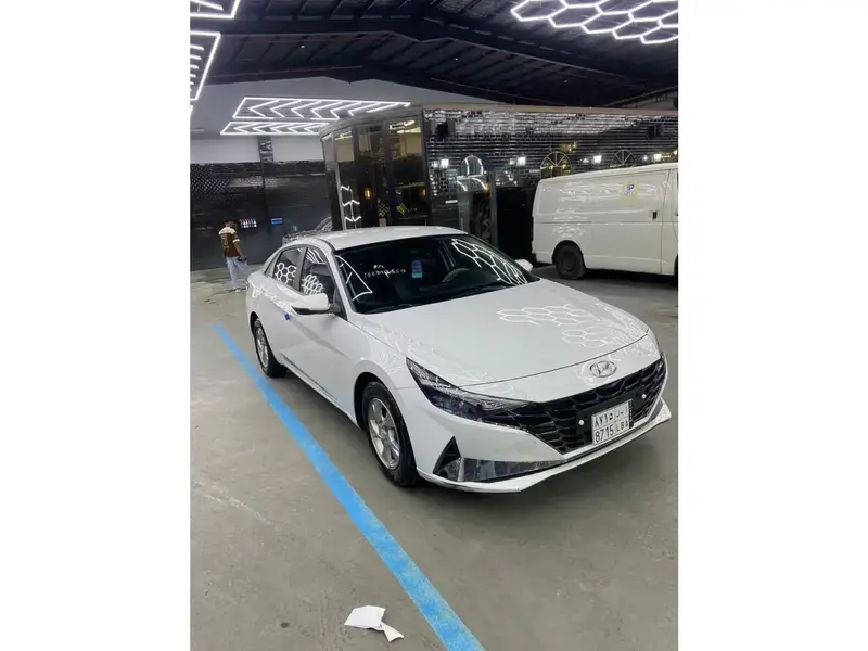 Hyundai Elantra 2021