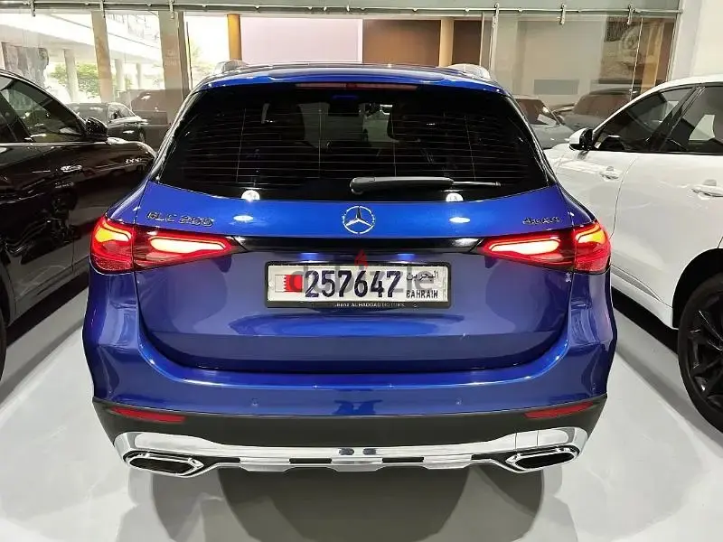 Mercedes Benz GLC Class 2023