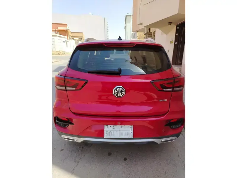 MG ZS 2022