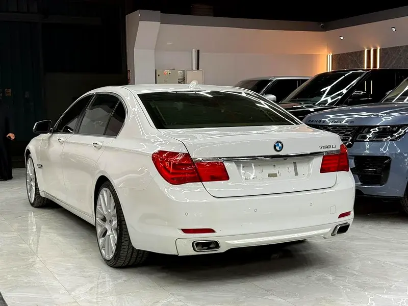 BMW 7 Series 2012