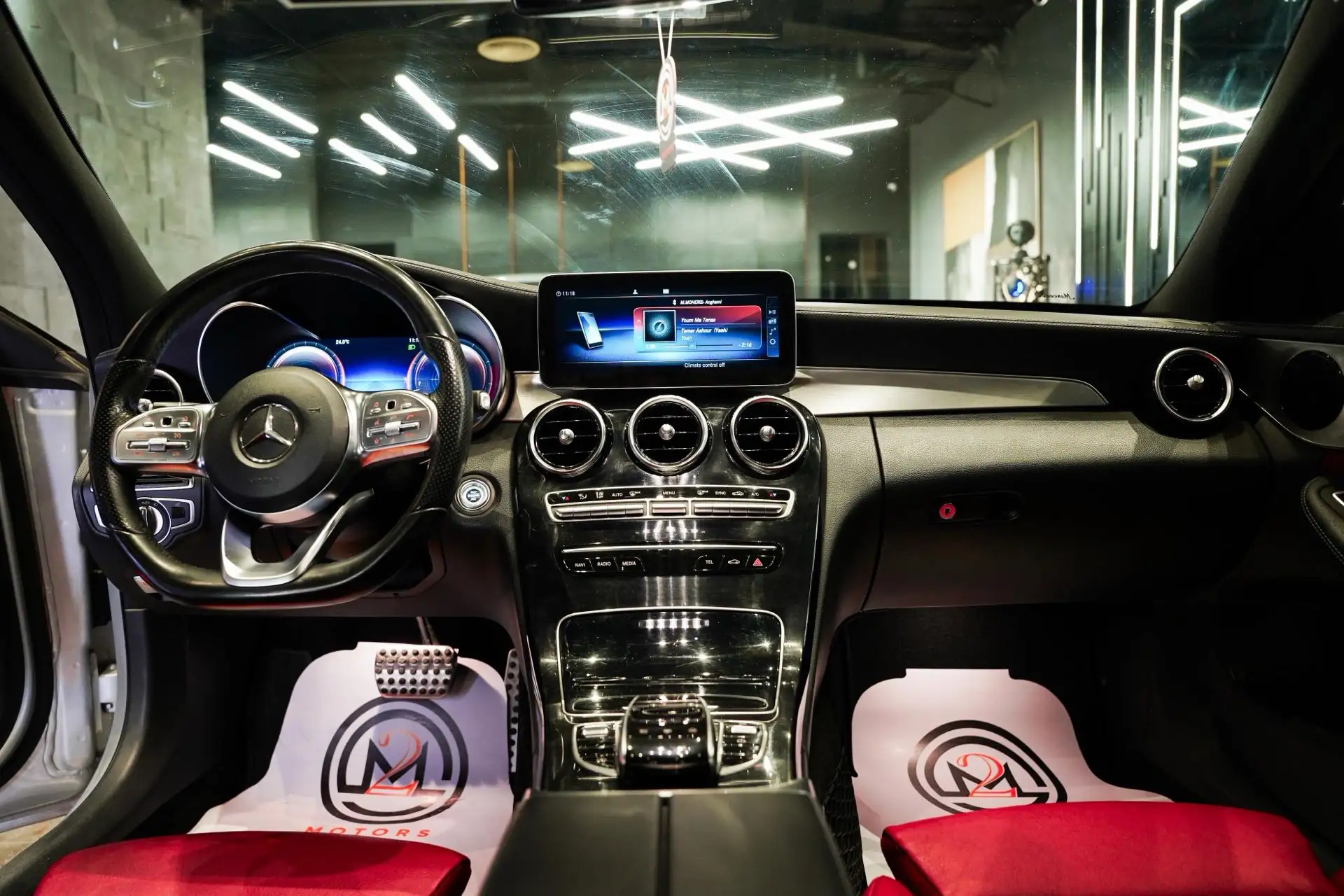 Mercedes Benz C Class 2019