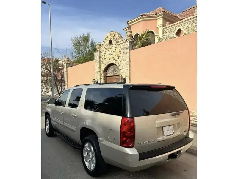 جي إم سي يوكن XL طويل 2007