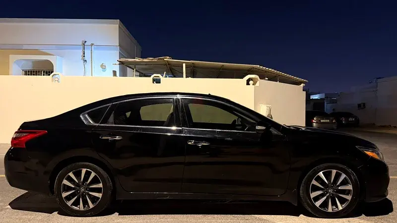 Nissan Altima 2017