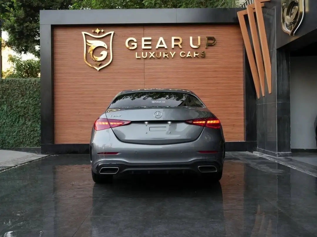 Mercedes Benz C Class 2024