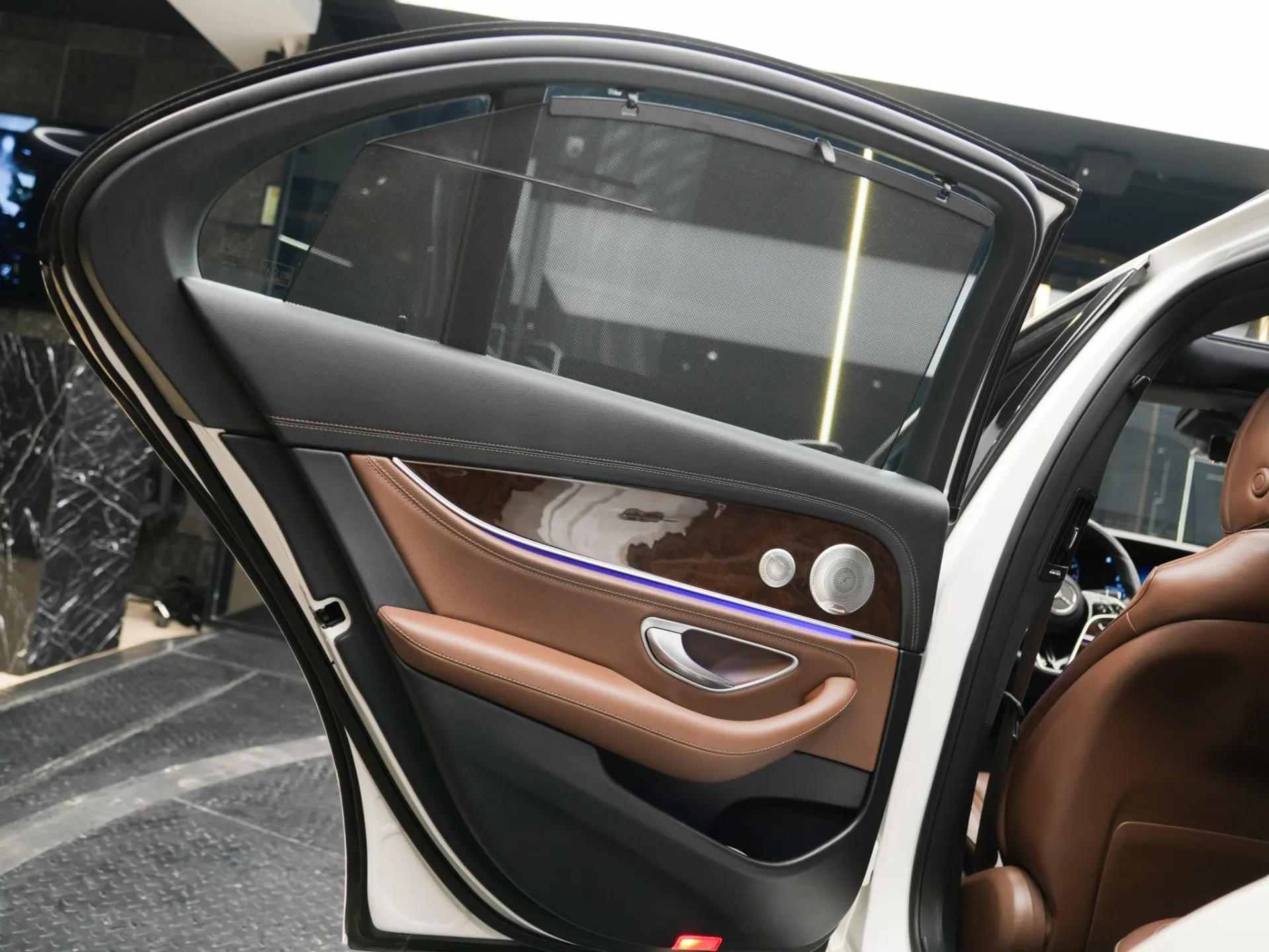 مرسيدس بنز E Class 2021