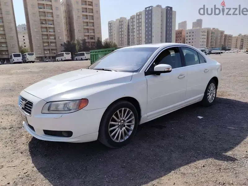 فولفو S80 2008