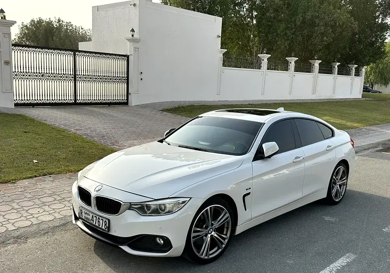 BMW 428i Sport 2015 in excellent condition, used by a lady.